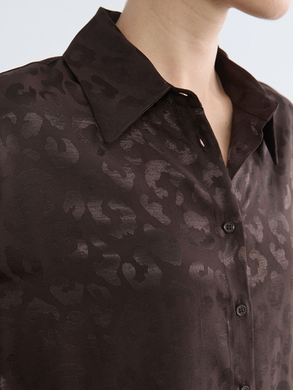 Kahverengi Desenli Saten Kadın Gömlek Tunik-2