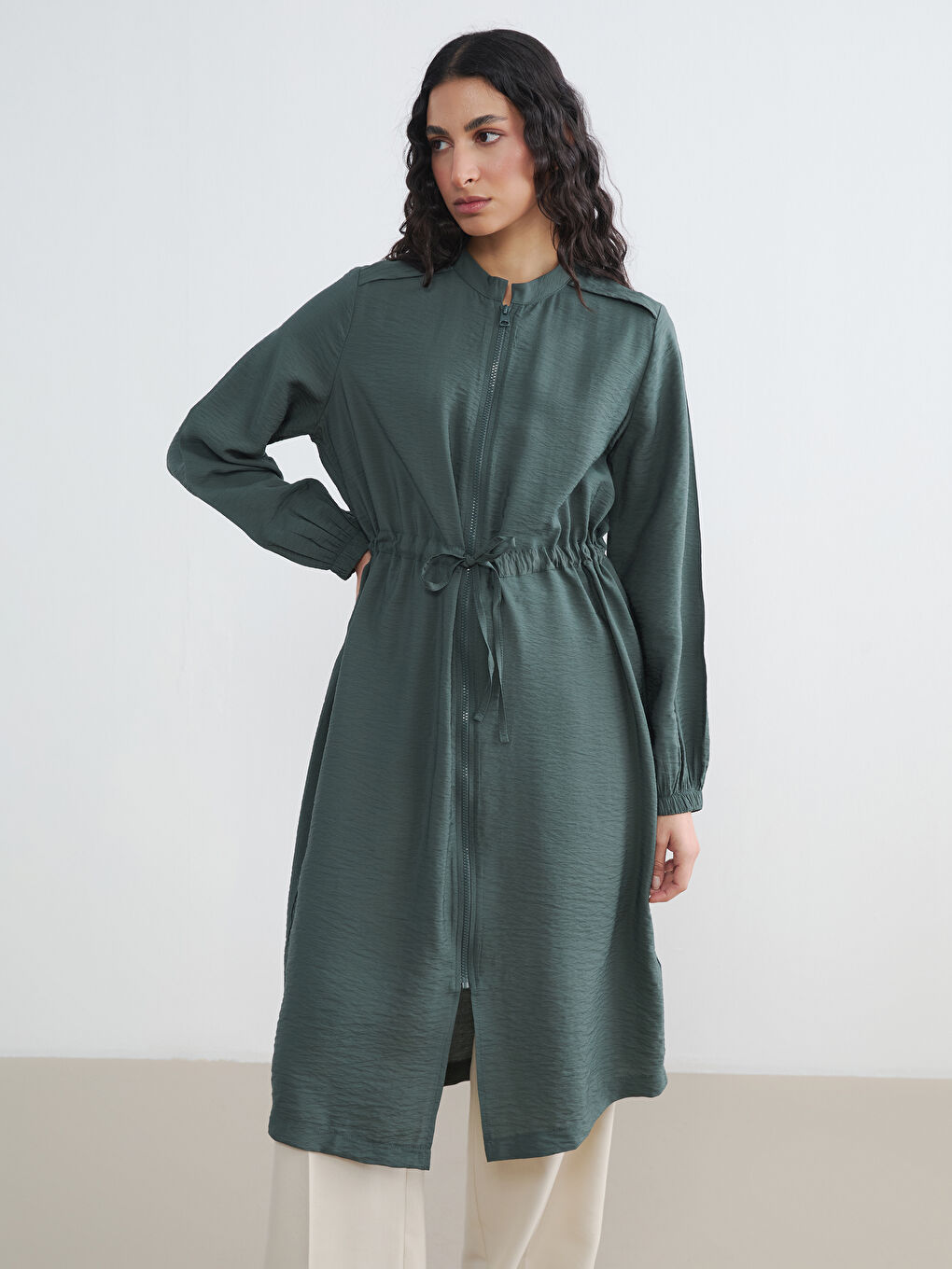 Yeşil Hakim Yaka Beli Büzgülü Kadın Tunik