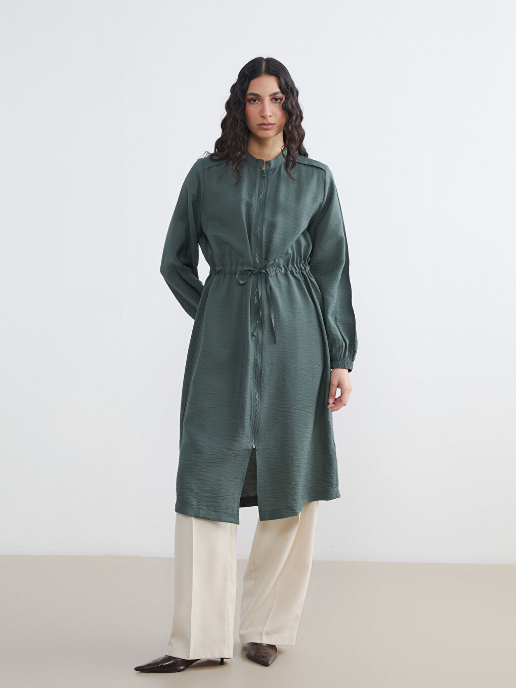 Yeşil Hakim Yaka Beli Büzgülü Kadın Tunik-1