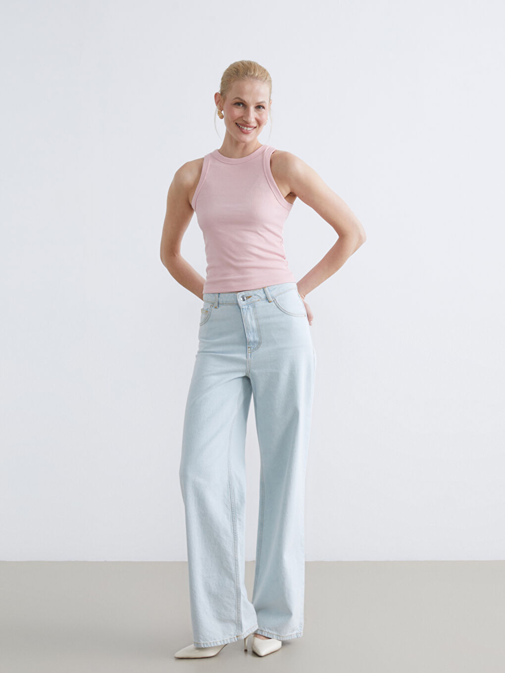 Pembe Bisiklet Yaka Kadın Atlet-1