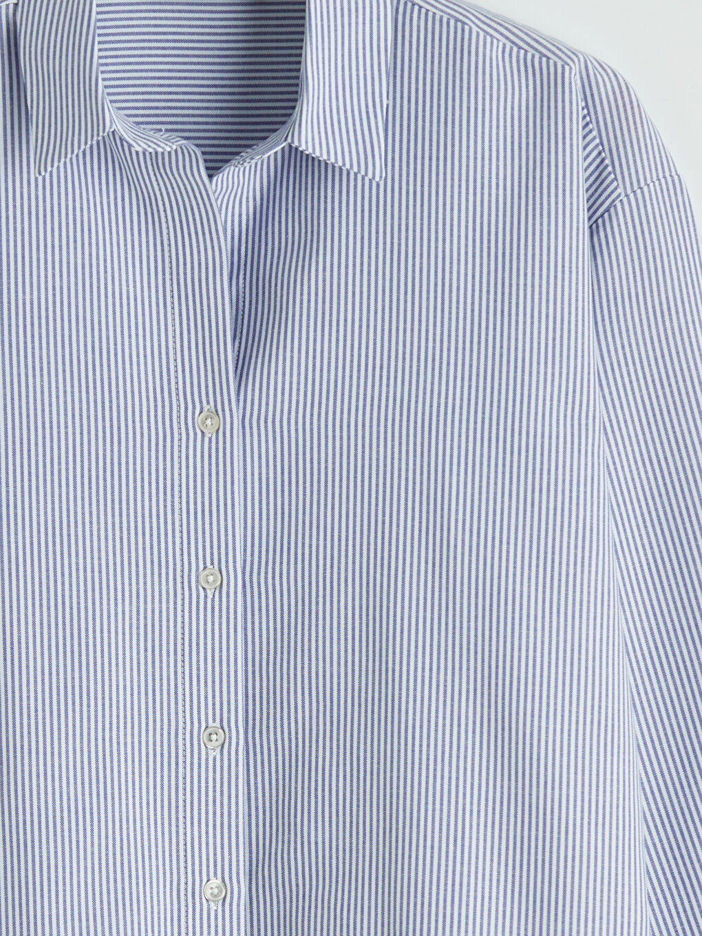 Mavi Çizgili Oversize Oxford Kadın Gömlek-1