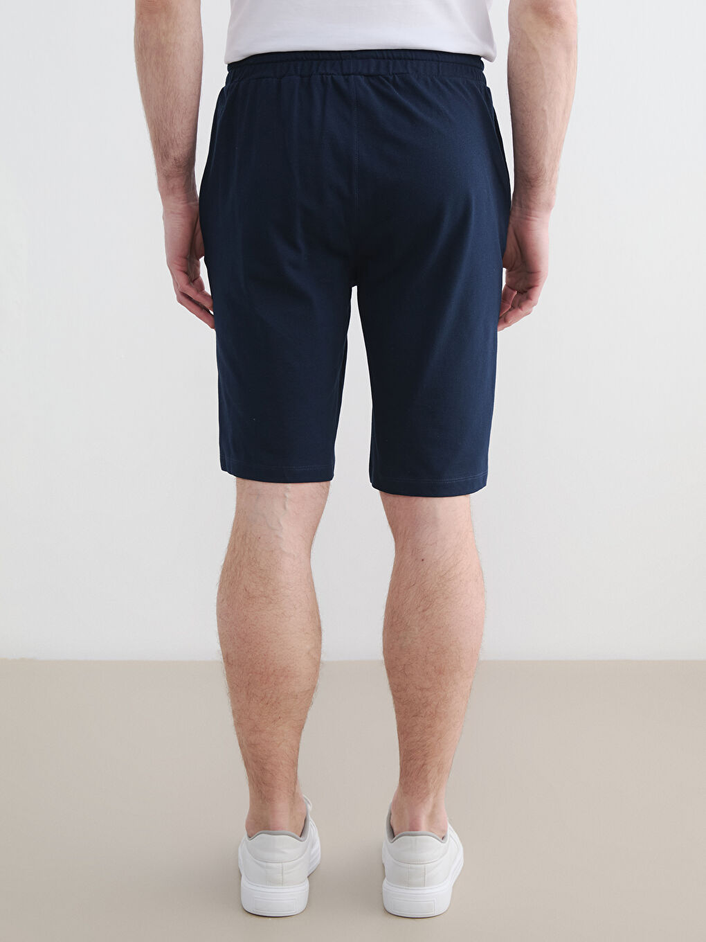 شورت رجالي بقصة عادية من قماش بيكيه-3