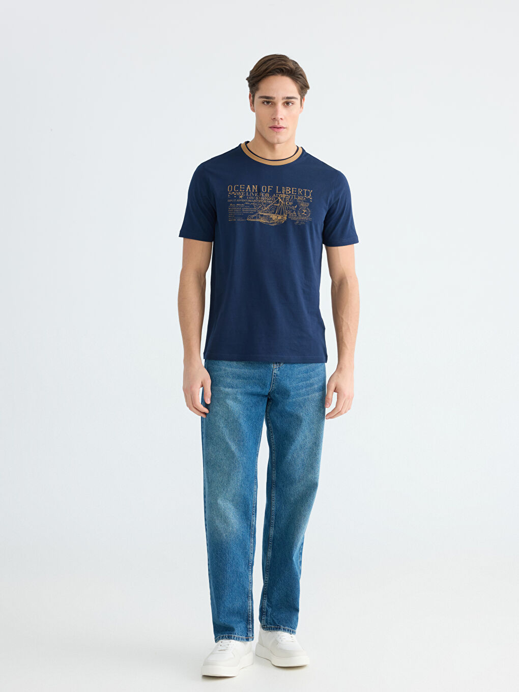 Man NAVY T-Shirt-1