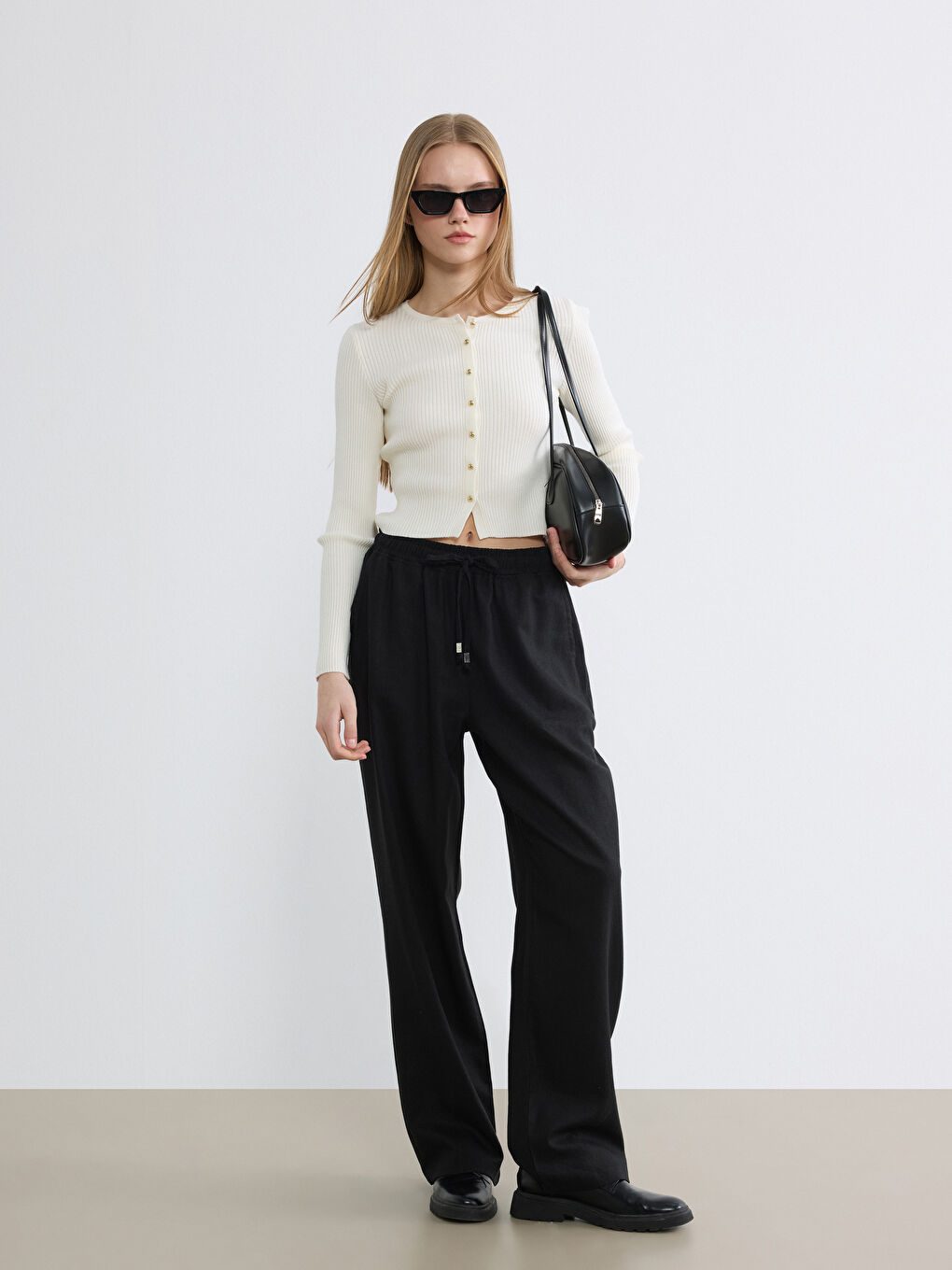 Crew Neck Ribbed Women's Tricot Cardigan-1