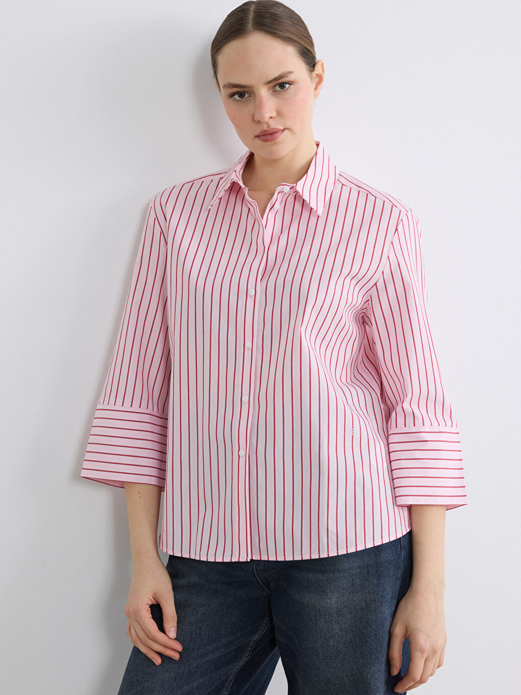 Ženska košulja od prugastog poplina