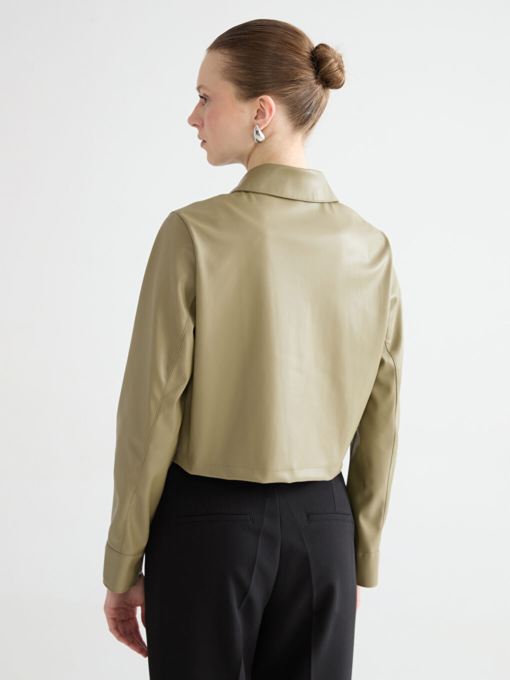 Yeşil Gömlek Yaka Kadın Deri Görünümlü Ceket-3