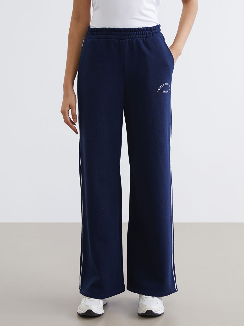 Lacivert Athletics Baskılı Kadın Kalın Eşofman Altı-1