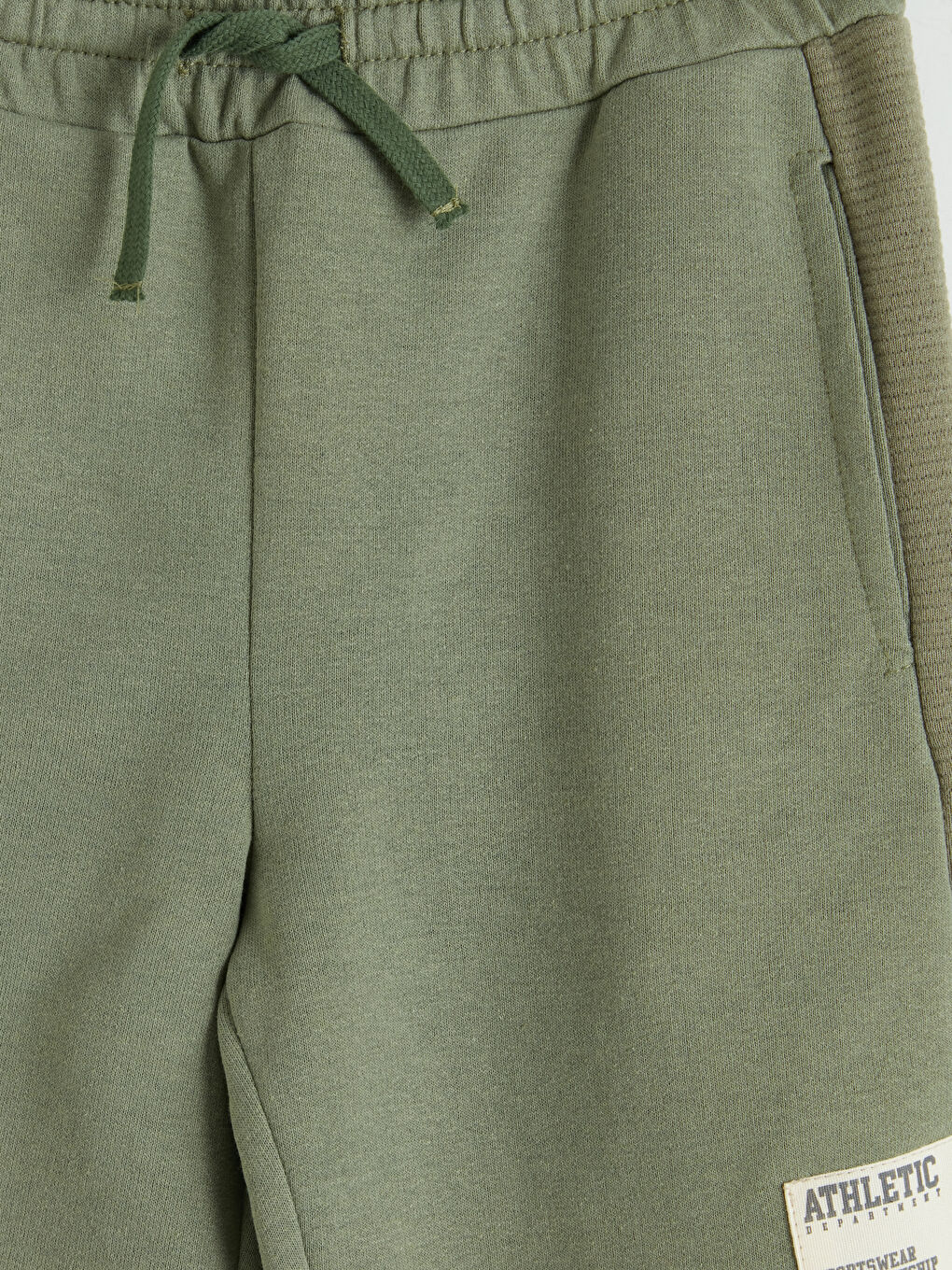 Haki Beli Lastikli Erkek Çocuk Şort-2