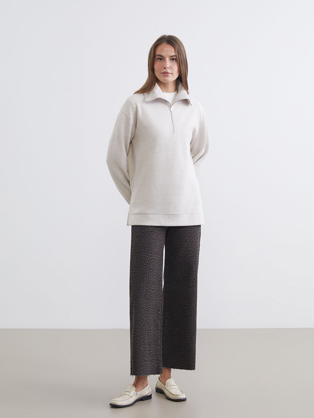 Bej Polo Yaka Kadın Sweatshirt-1