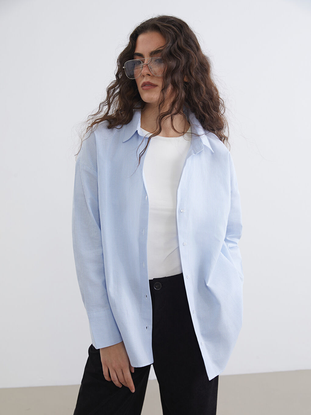 Mavi Çizgili Oversize Oxford Kadın Gömlek