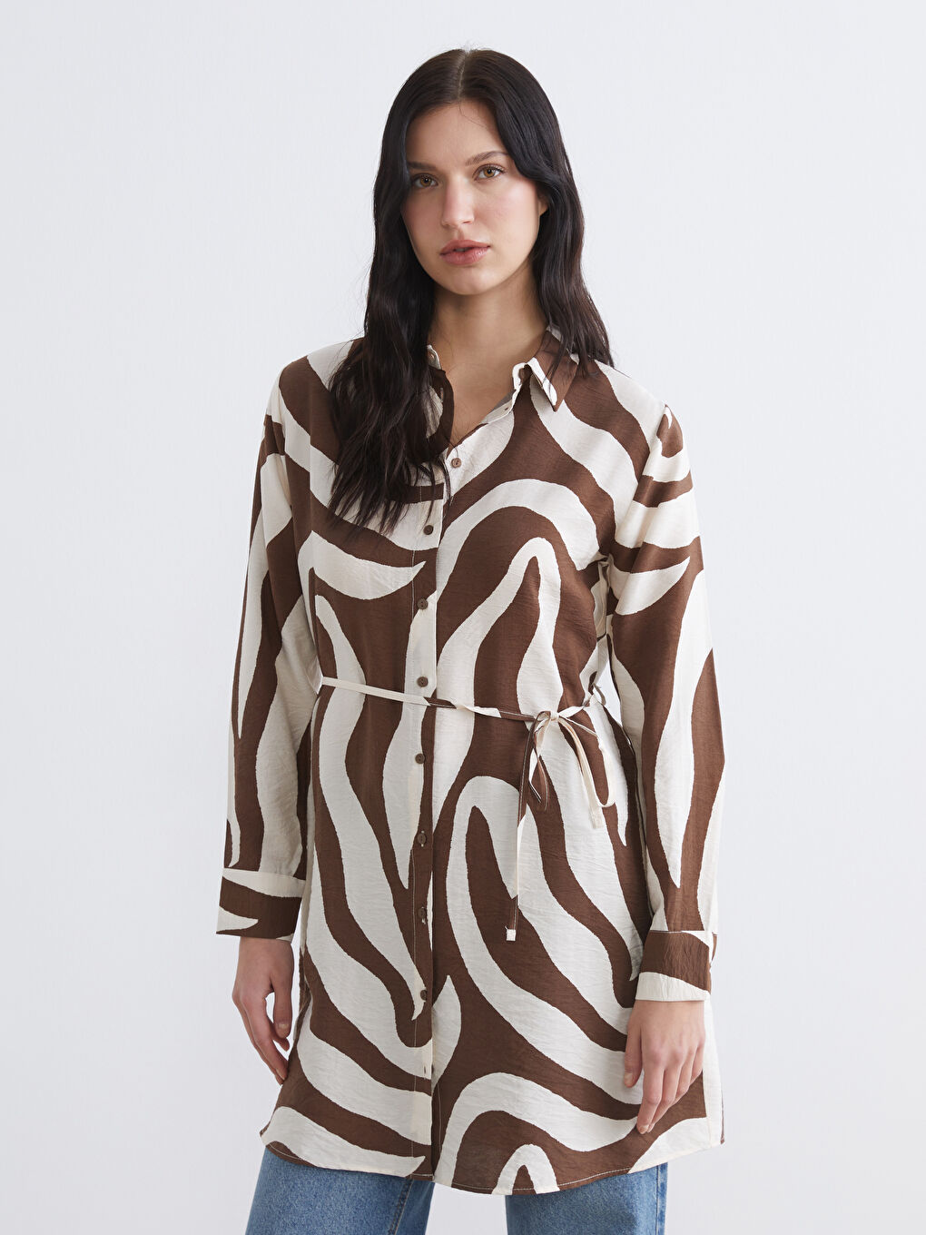Kahverengi Desenli Kuşaklı Kadın Gömlek Tunik