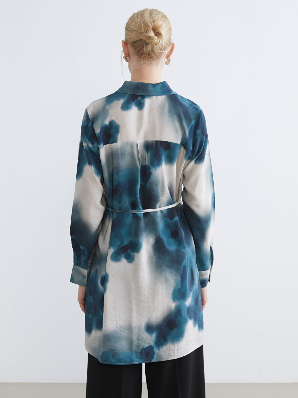 Patterned Women's Tunic Shirt with Belt-3