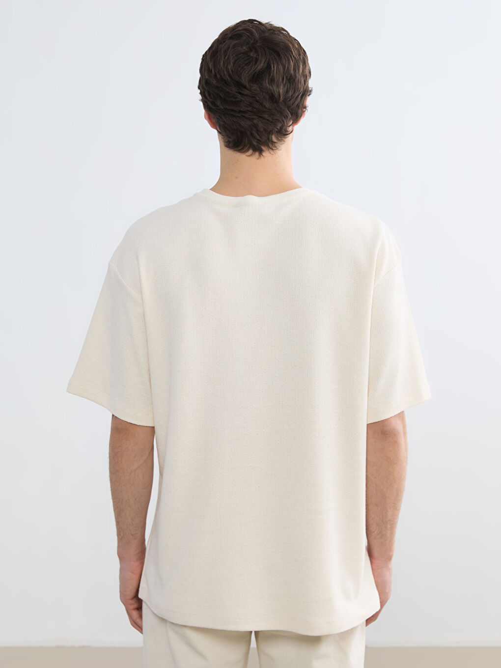 Bej Bisiklet Yaka Erkek Tişört-3