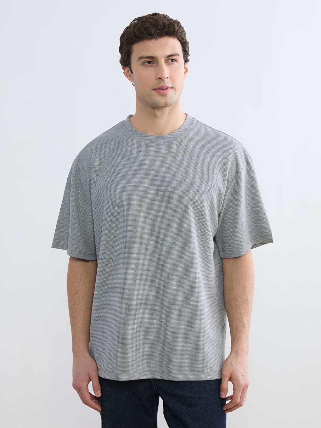 Gri Bisiklet Yaka Erkek Tişört