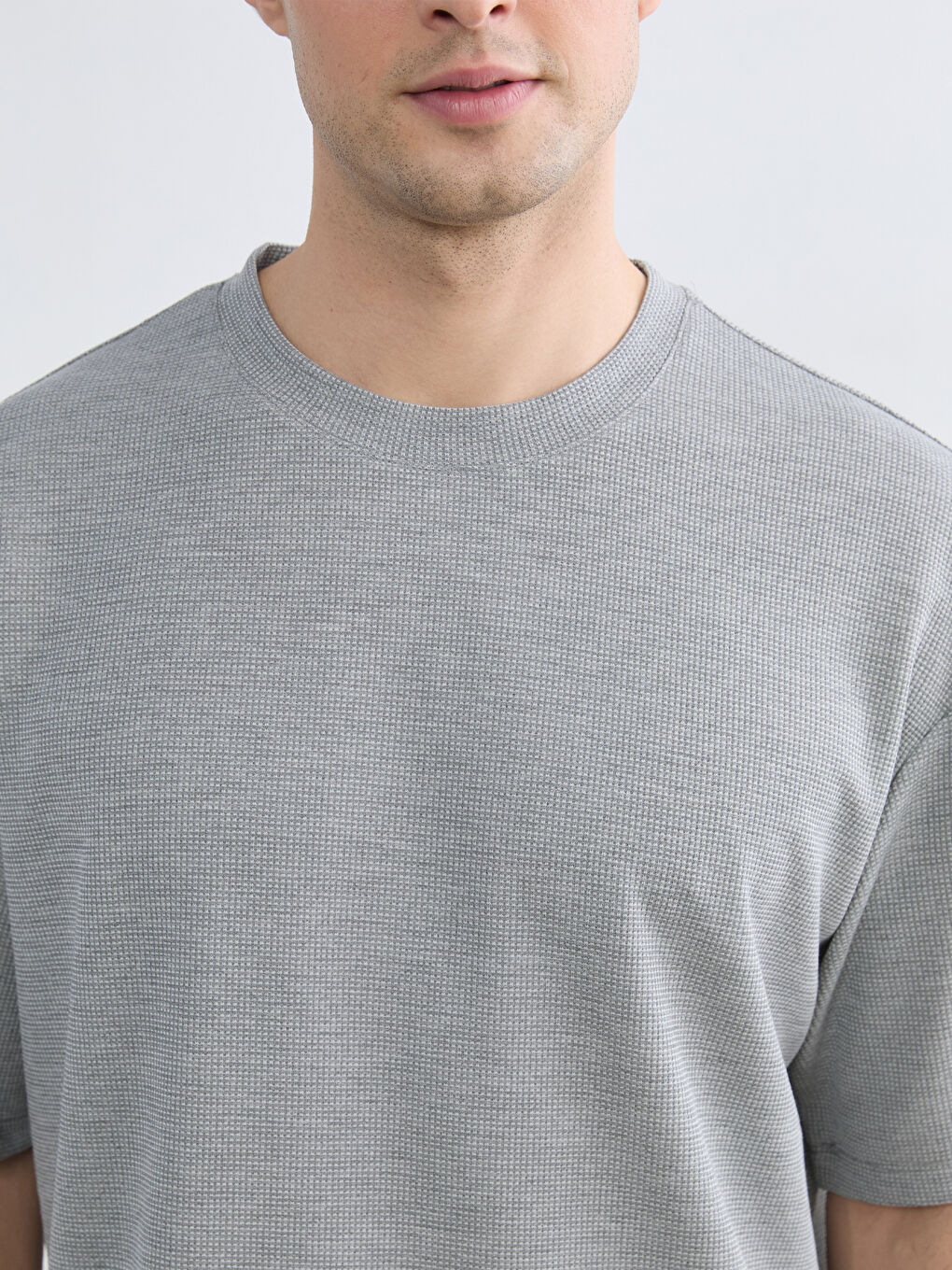 Gri Bisiklet Yaka Erkek Tişört-2