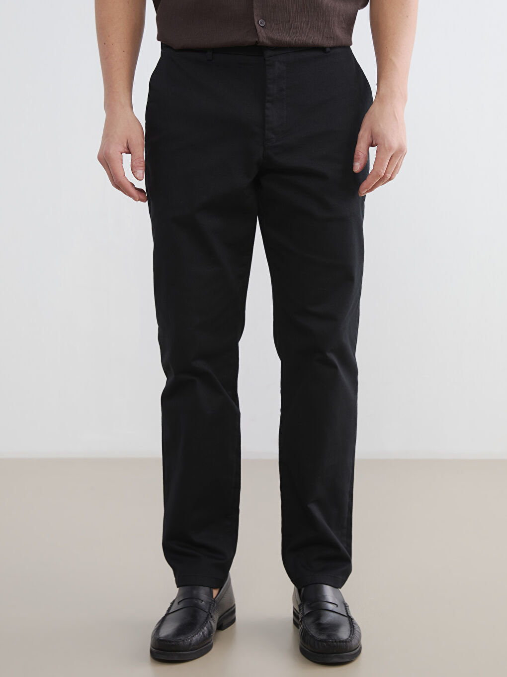 Siyah Standart Kalıp Gabardin Erkek Pantolon-2