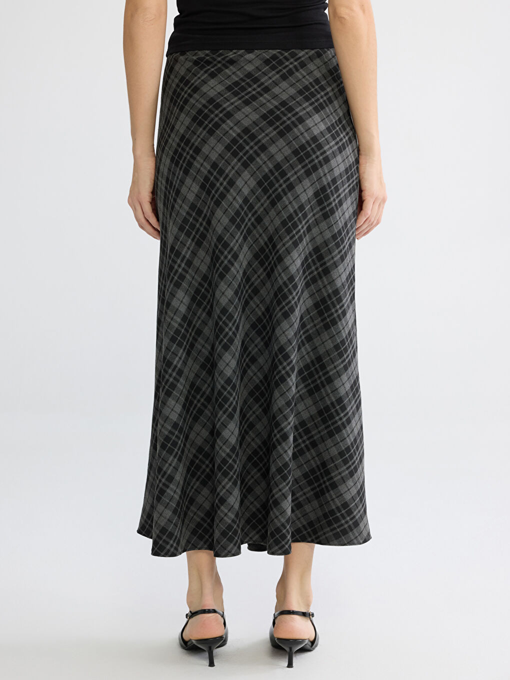 Plaid Flared Skirt with a Zippered Waist-3