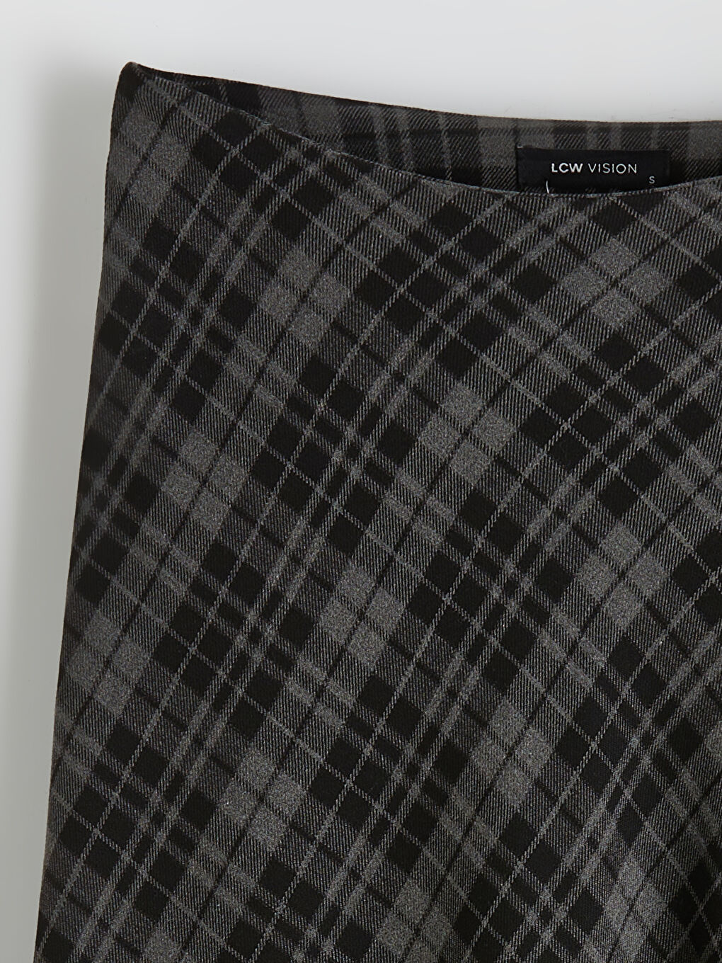 Siyah Beli Fermuarlı Ekose Kloş Etek-1