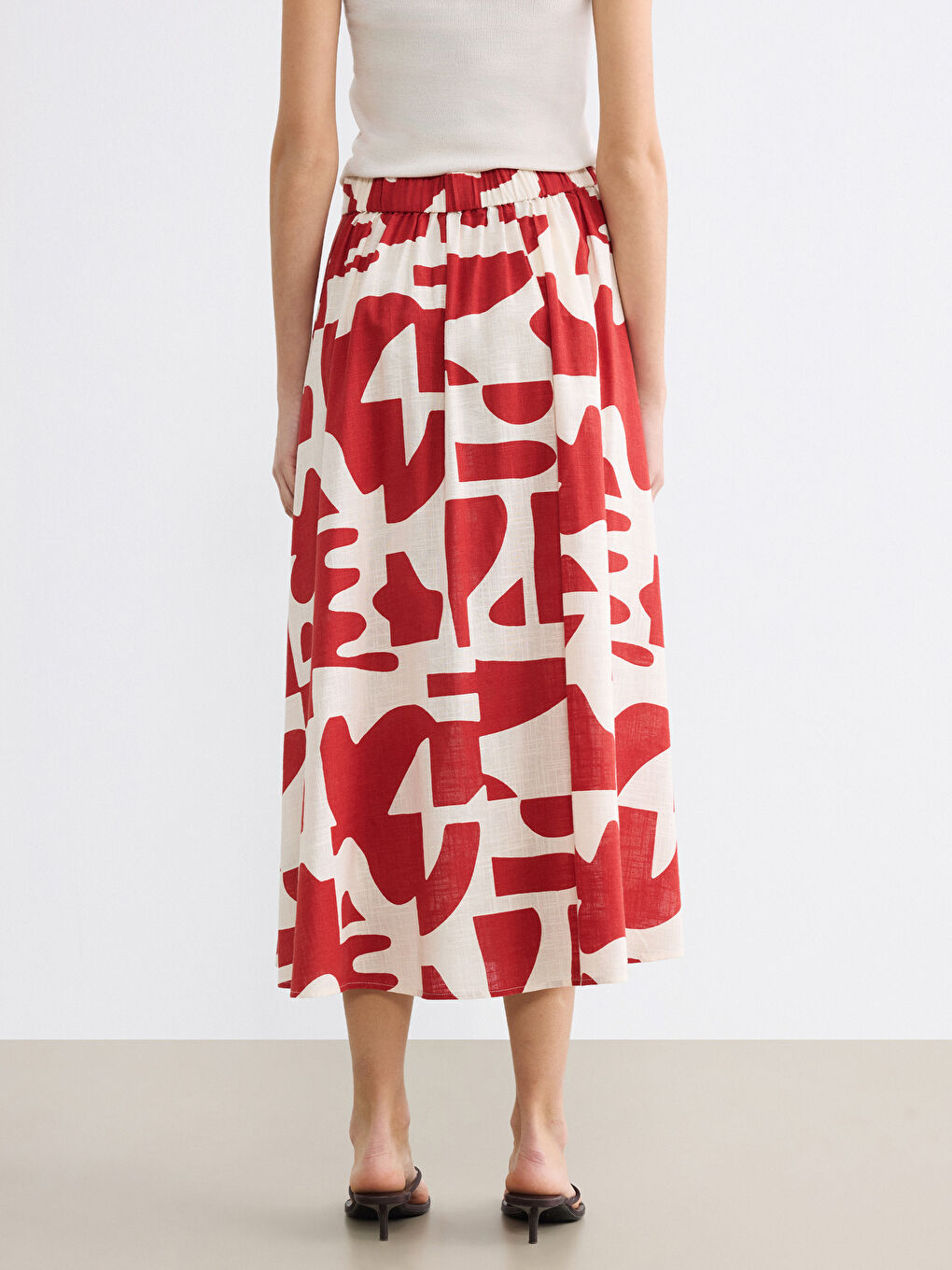 Дамска миди пола А-линия с шарки и цип на талията-3