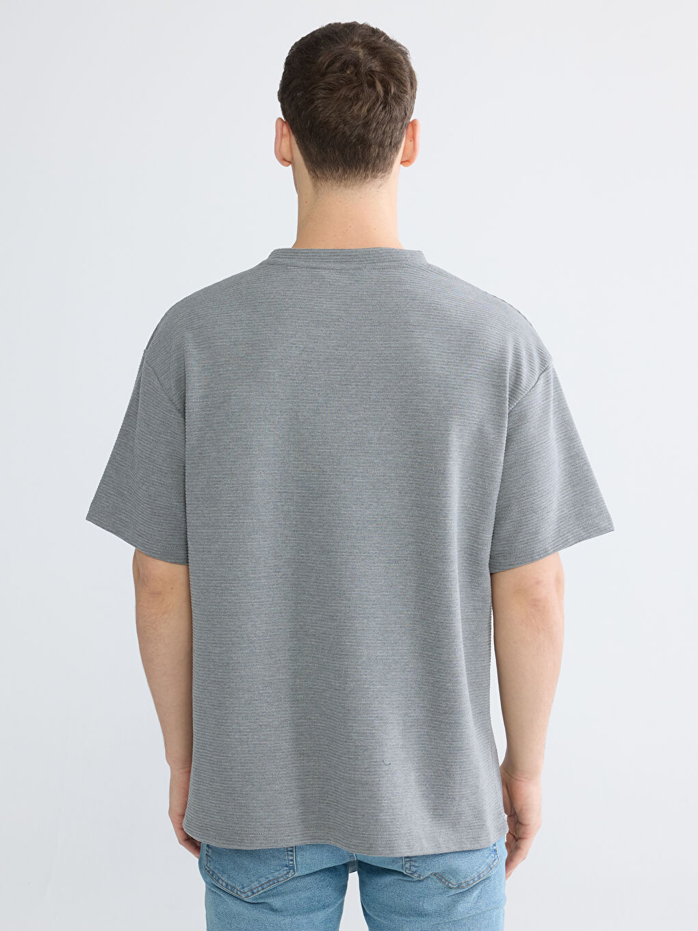 Gri Oversize Fit Erkek Tişört-3