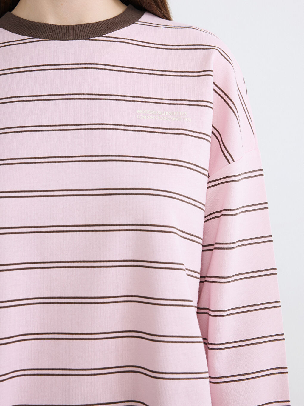 Pembe Bisiklet Yaka Çizgili Kadın Sweatshirt Tunik-2