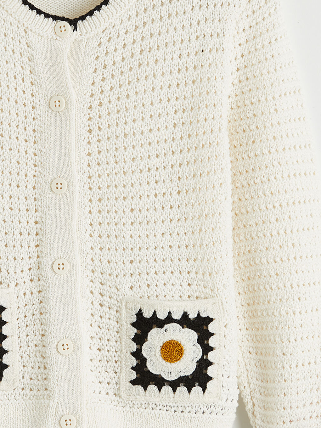 Ekru Bisiklet Yaka Nakışlı Kız Çocuk Triko Hırka-2