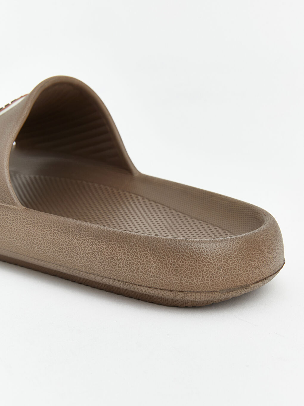 Kahverengi Baskılı Tek Bantlı Erkek Terlik-4