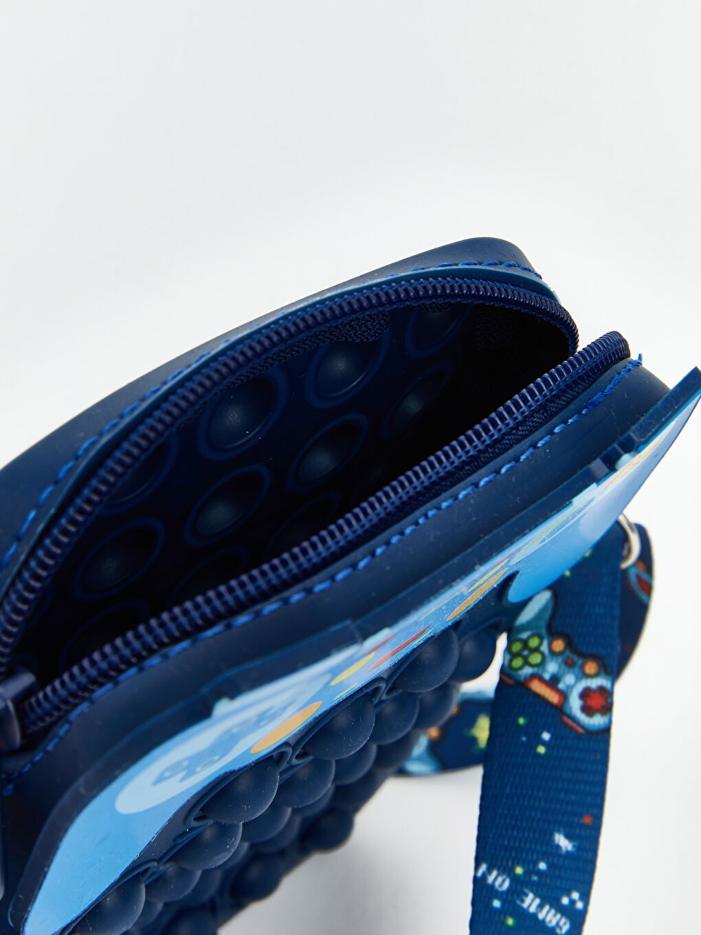 Karışık Oyun Konsolu Görünümlü Erkek Çocuk Çapraz Çanta-3