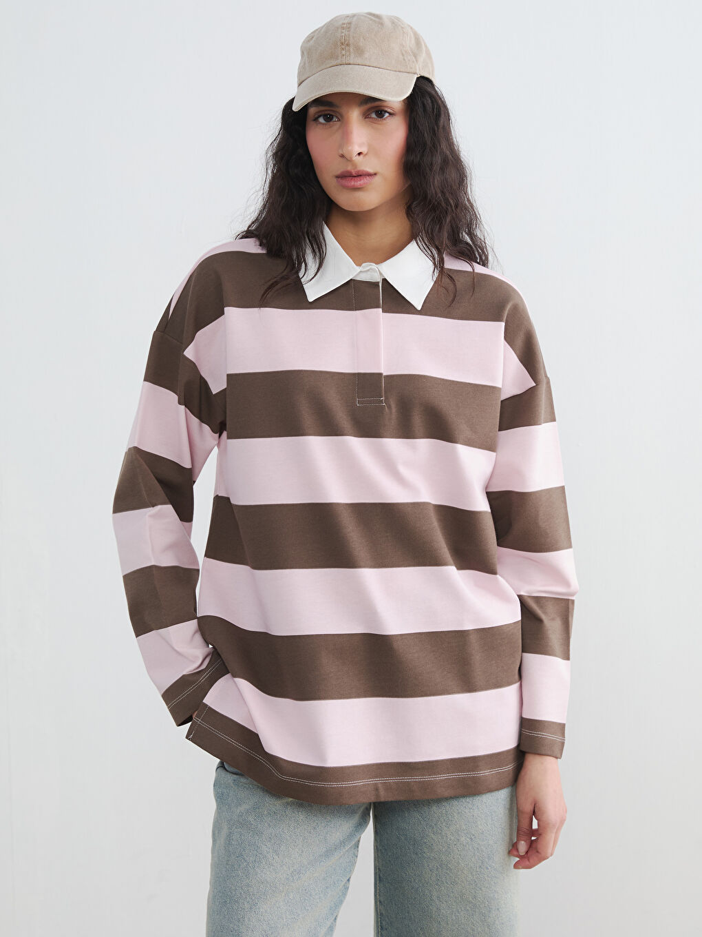 Pembe Polo Yaka Çizgili Oversize Kadın Sweatshirt