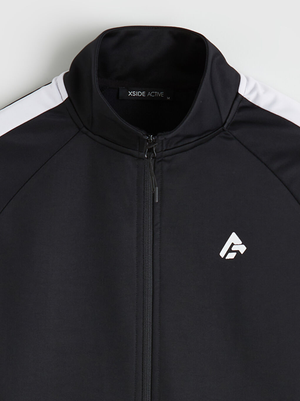 Siyah Şeritli Erkek Fermuarlı Sweatshirt-1