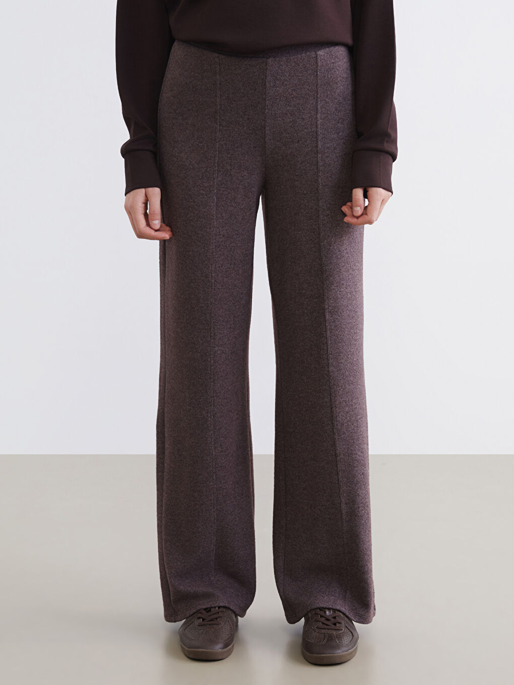 Kahverengi Beli Lastikli Geniş Paça Kadın Pantolon-1