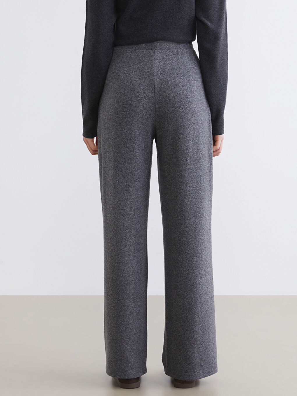 Женские широкие спортивные штаны с эластичным поясом-3