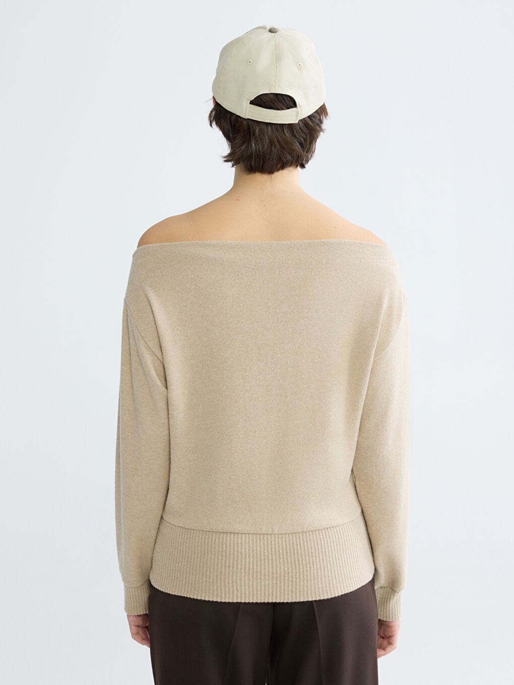 Bej Kayık Yaka Bluz-3