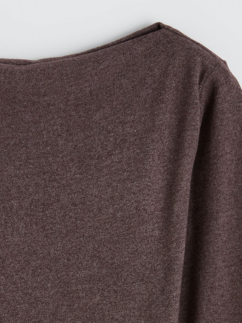 Kahverengi Kayık Yaka Bluz-1