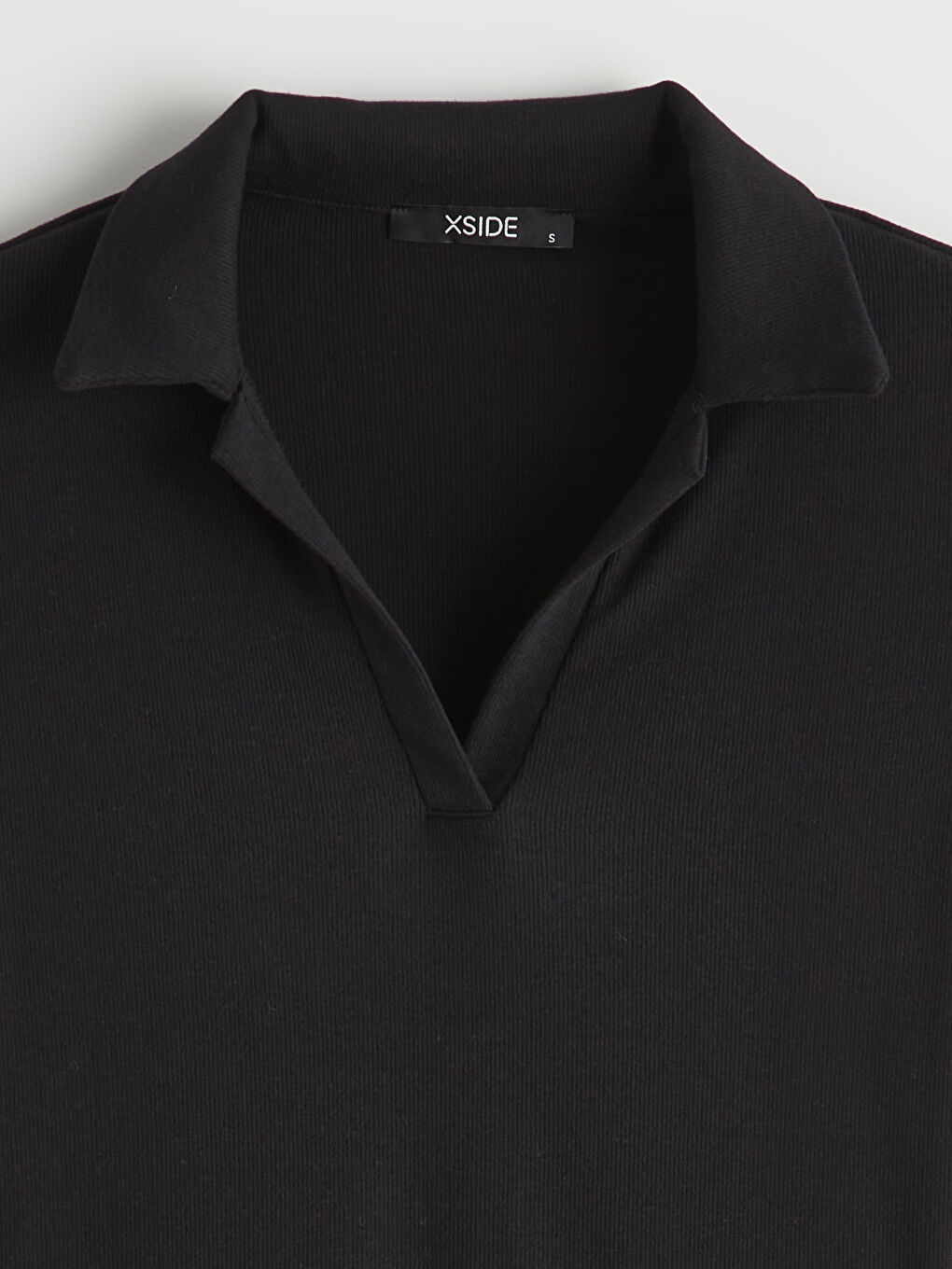 Siyah Polo Yaka Kadın Body	-1