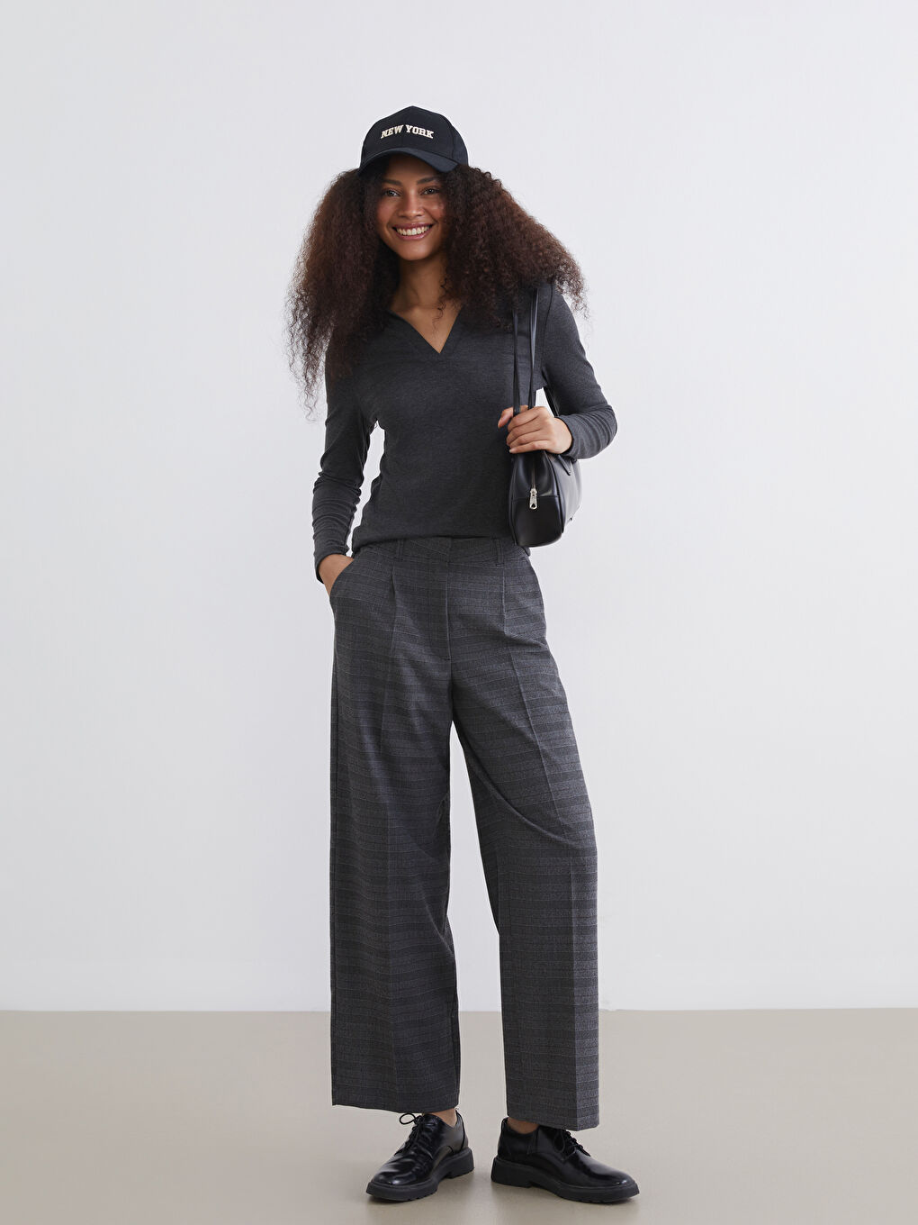 Antrasit Polo Yaka Kadın Body	-1