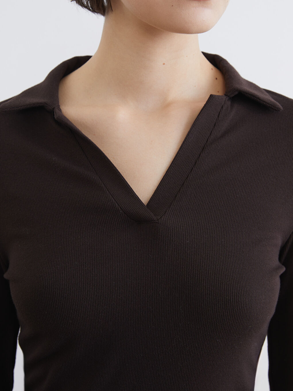 Kahverengi Polo Yaka Kadın Body	-2