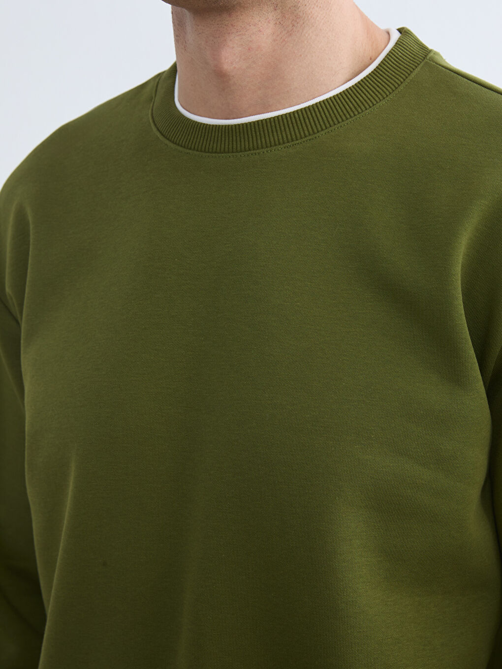 Haki Bisiklet Yaka Erkek Kalın Sweatshirt-2