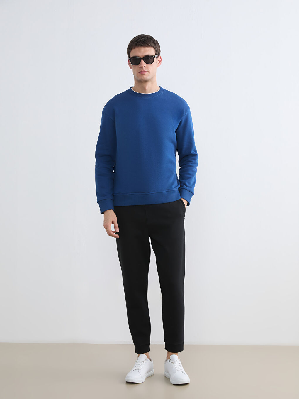 Men's Crew Neck Heavy Sweatshirt-1