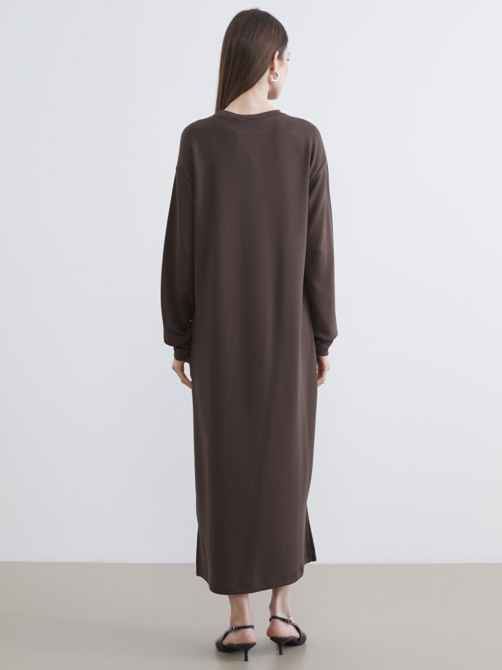 Kahverengi Bisiklet Yaka Yırtmaçlı Sweat Elbise-3