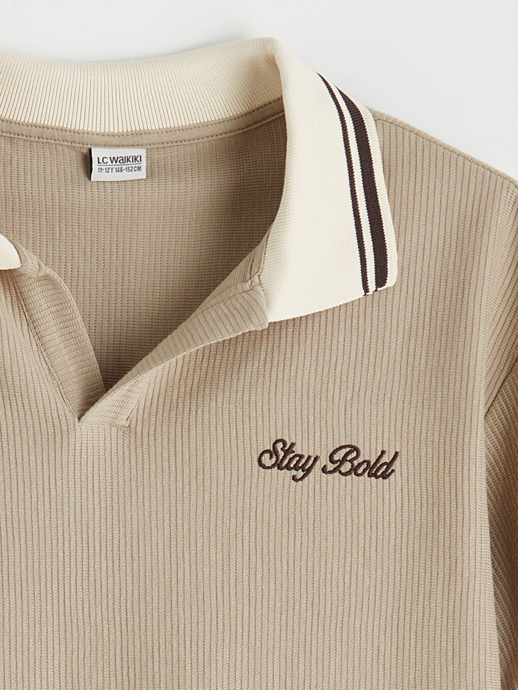 Bej Polo Yaka Nakışlı Erkek Çocuk Tişört-2