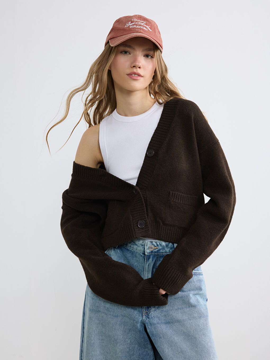 Kahverengi V Yaka Kadın Triko Hırka