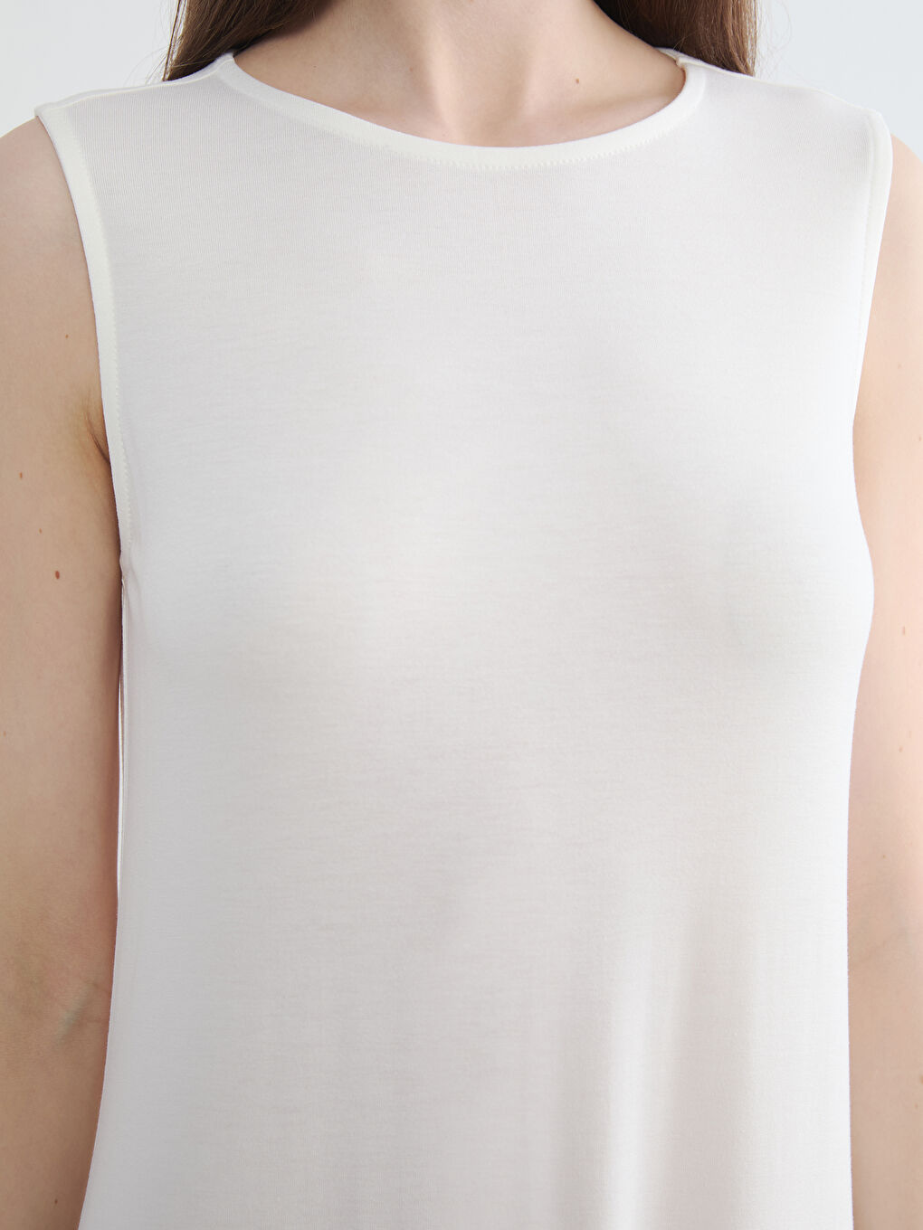 Ekru  Bisiklet Yaka Kadın Elbise Astarı-1