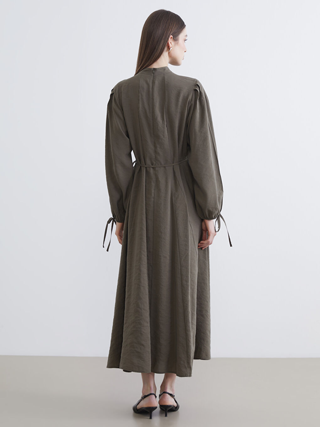 Mandarin Collar Pleated Dress-3