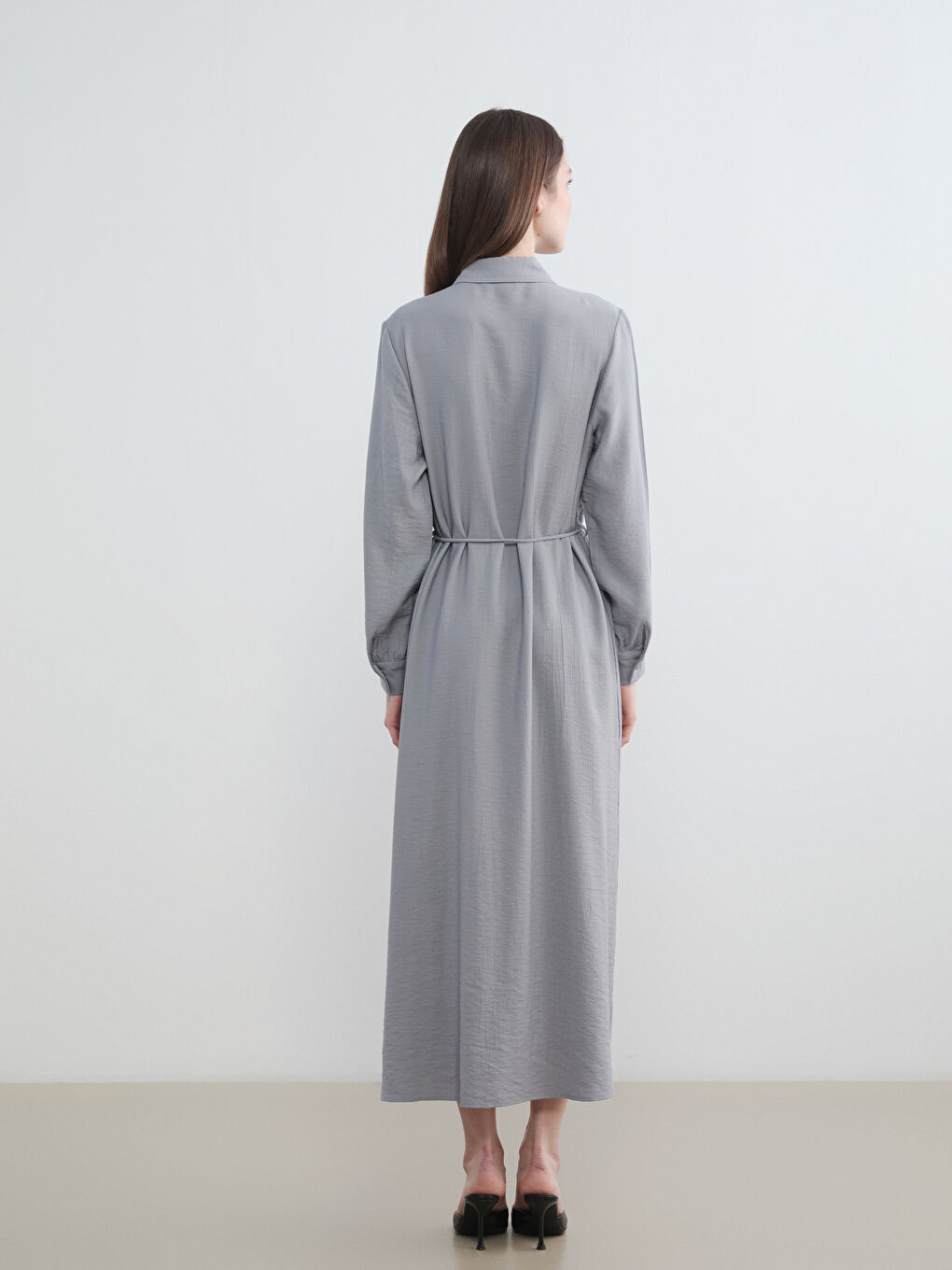 Gri Dokulu Kuşaklı Gömlek Elbise-3