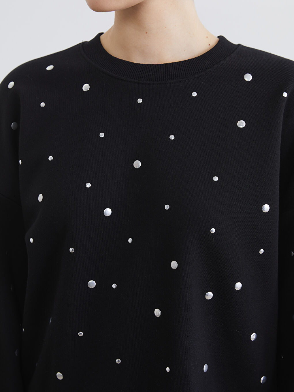 كنزة رياضية أسود امرأة-2