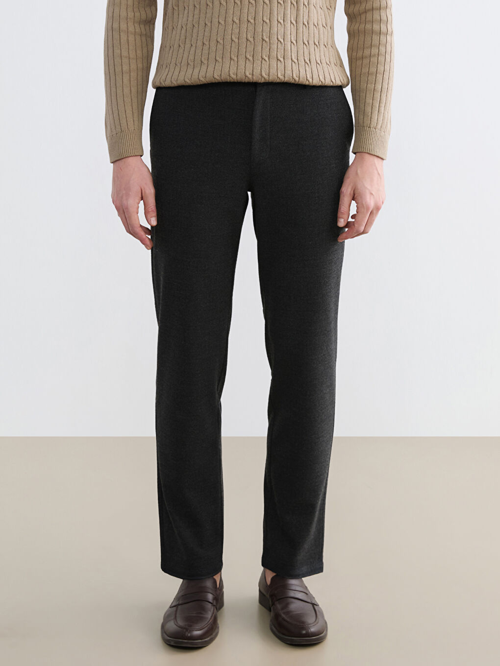 Antrasit Standart Kalıp Yün Karışımlı Erkek Pantolon-1