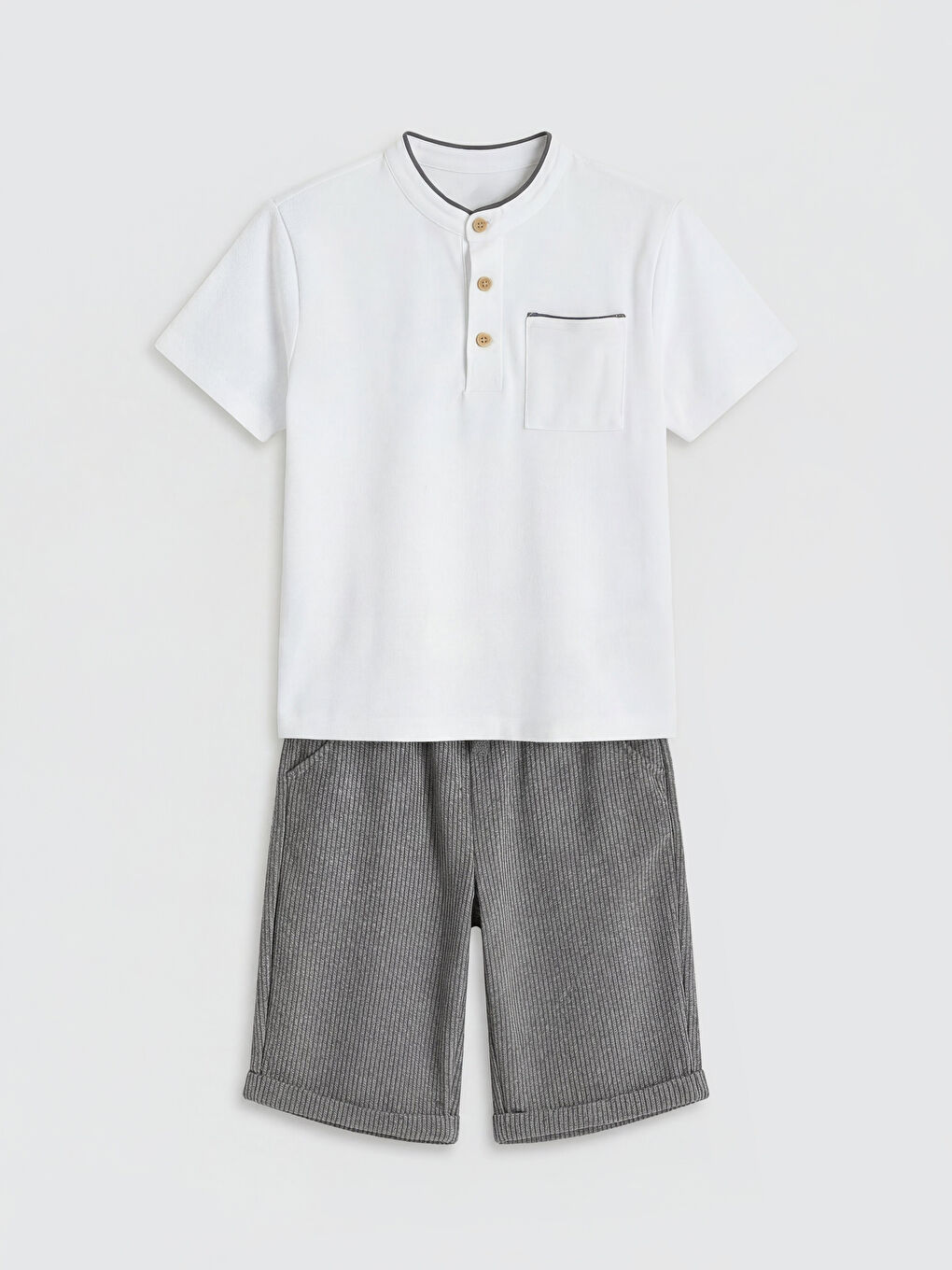 Beyaz Desenli Erkek Çocuk Takım