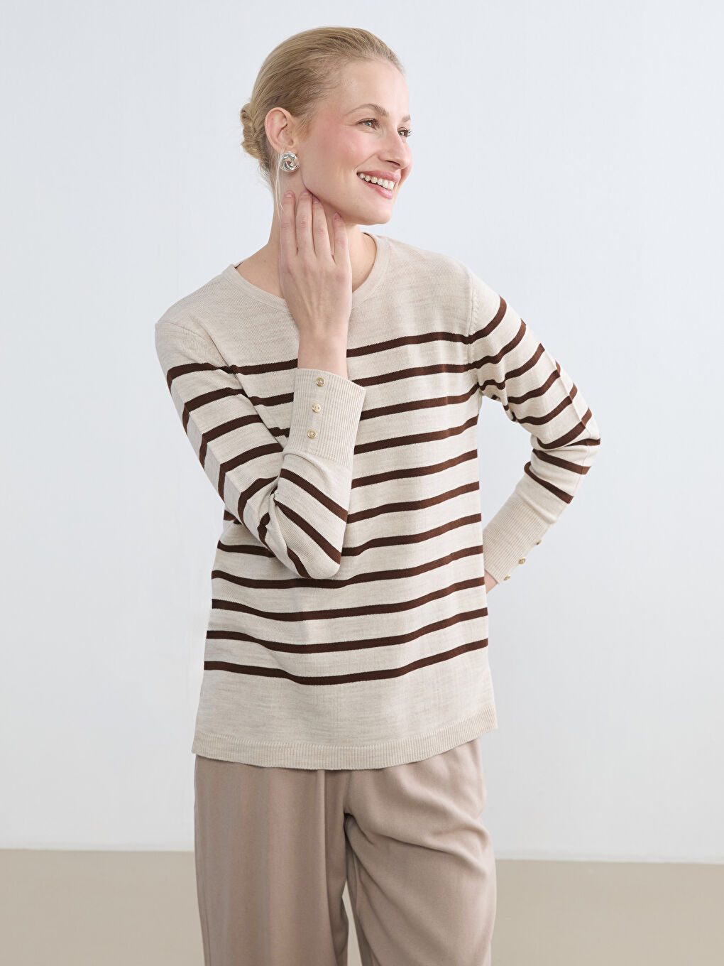 Kahverengi Bisiklet Yaka Çizgili Kadın Triko Kazak