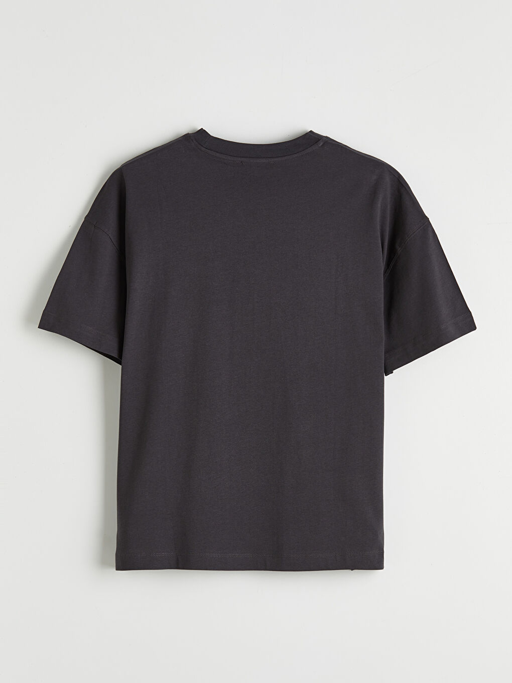 ქალი ანტრაციტი მაისურები და ზედები-4